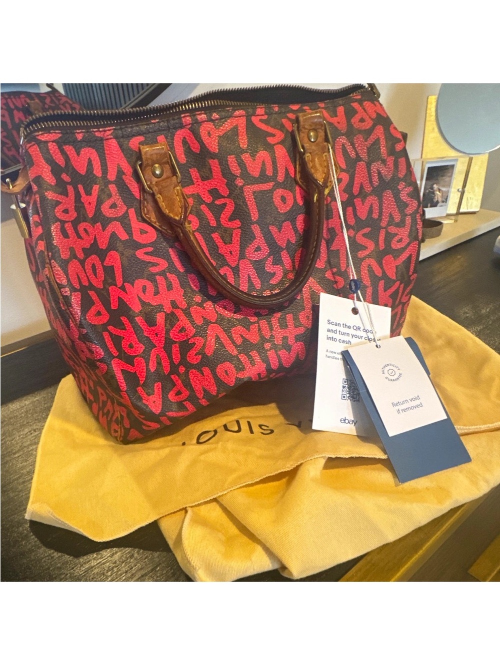 100% Authentic Louis Vuitton Speedy 30 Graffiti bag with Lock & Dustbag